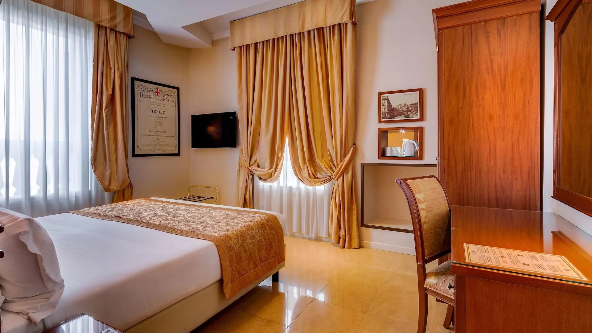 Una Hotels Galles Milano 4*,
