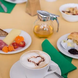 Alojamento de Acomodação e Pequeno-almoço Alloro Florença